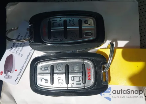 2019 Chrysler Pacifica Limited z USA, uszkodzony, nr VIN 2C4RC1GG0KR532848